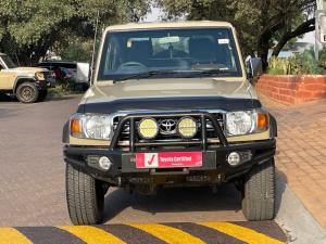 Toyota Land Cruiser 79 4.0 V6 double cab - Image 4