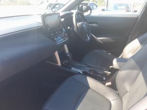 Toyota Corolla Cross 1.8 Hybrid XS - Image 7
