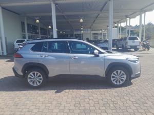Toyota Corolla Cross 1.8 Hybrid XS - Image 3