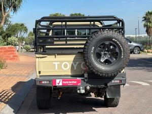 Toyota Land Cruiser 79 2.8GD-6 double cab - Image 5