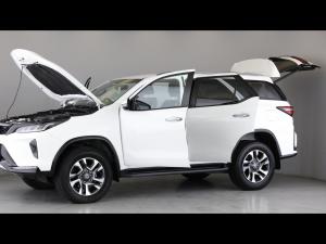 Toyota Fortuner 2.8GD-6 4x4 - Image 12