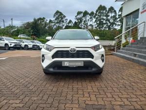 Toyota RAV4 2.0 GX auto - Image 5