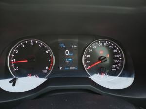 Toyota RAV4 2.0 GX auto - Image 12
