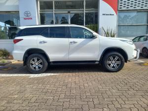 Toyota Fortuner 2.4GD-6 auto - Image 5