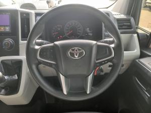 Toyota Quantum 2.8 SLWB panel van - Image 8