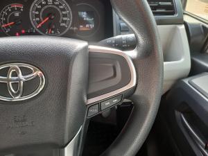 Toyota Quantum 2.8 SLWB panel van - Image 10
