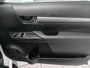 Toyota Hilux 2.8 GD-6 RB LegendE/CAB - Image 8