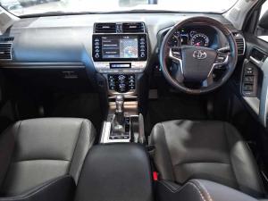 Toyota Prado VX-L 2.8GD automatic - Image 11