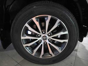 Toyota Prado VX-L 2.8GD automatic - Image 16