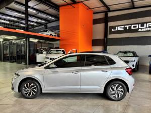 Volkswagen Polo 1.0 TSI Life DSG - Image 5