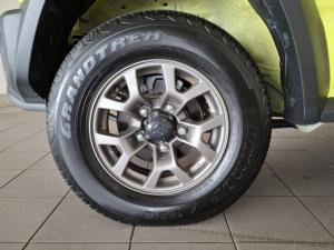 Suzuki Jimny 1.5 GLX AllGrip 3-door auto - Image 13