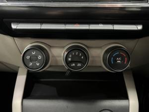 Renault Triber 1.0 Life - Image 10
