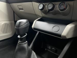 Renault Triber 1.0 Life - Image 9