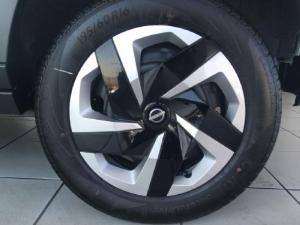 Nissan Magnite 1.0 Visia manual - Image 9