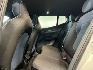 Volvo EX30 Core Single Motor - Image 13