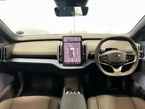Volvo EX30 Core Single Motor - Image 14