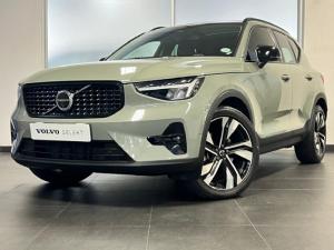 Volvo XC40 B3 Ultimate Dark - Image 4