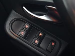Renault Duster 1.5dCi Dynamique 4WD - Image 26