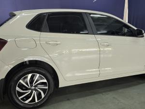 Volkswagen Polo hatch 1.0TSI - Image 3