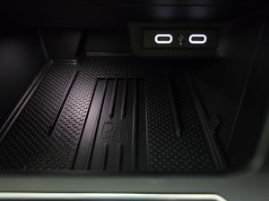 Volkswagen Polo hatch 1.0TSI R-Line - Image 14