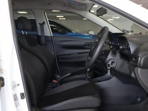 Hyundai i20 1.2 Motion - Image 11