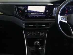 Volkswagen Polo hatch 1.0TSI Life manual - Image 14