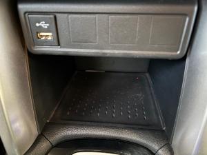 Toyota Corolla Cross 1.8 Hybrid XS - Image 12