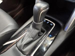 Toyota Corolla Cross 1.8 Hybrid XS - Image 8