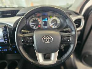 Toyota Hilux 2.8GD-6 double cab Raider auto - Image 7