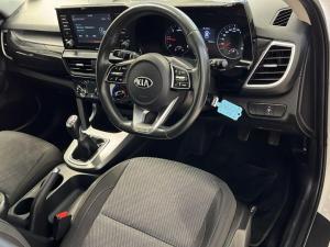 Kia Seltos 1.5CRDi EX manual - Image 9