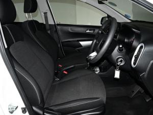 Kia Picanto 1.0 Street - Image 11