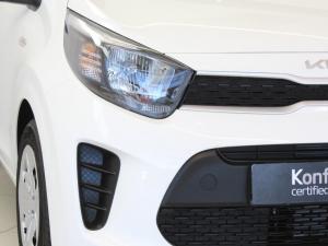 Kia Picanto 1.0 Street - Image 5