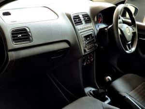 Volkswagen Polo Vivo hatch 1.4 Trendline - Image 6