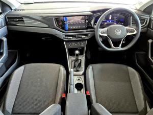 Volkswagen Polo hatch 1.0TSI Life auto - Image 12