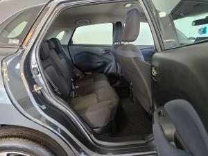 Toyota Starlet 1.5 XS auto - Image 13