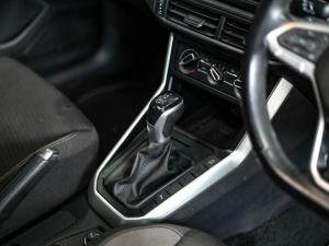 Volkswagen Polo hatch 1.0TSI Life auto - Image 12