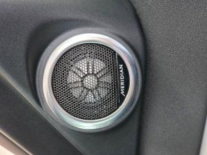 Land Rover Range Rover Evoque D200 R-Dynamic HSE - Image 12