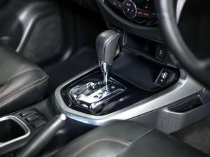 Nissan Navara 2.5DDTi double cab LE Plus - Image 15