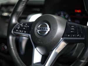Nissan Navara 2.5DDTi double cab LE Plus - Image 16