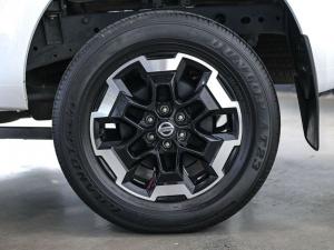 Nissan Navara 2.5DDTi double cab LE Plus - Image 20