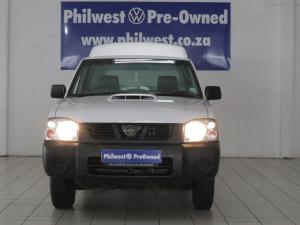 Nissan NP300 Hardbody 2.5TDi (aircon) - Image 8