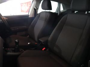 Volkswagen Polo hatch 1.0TSI Comfortline - Image 11