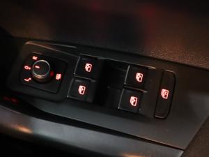 Volkswagen Polo hatch 1.0TSI Comfortline - Image 25
