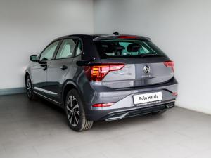 Volkswagen Polo hatch 1.0TSI Life auto - Image 5