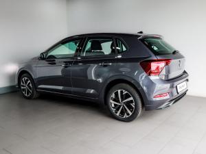 Volkswagen Polo hatch 1.0TSI Life auto - Image 9