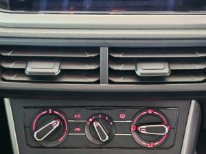 Volkswagen Polo hatch 1.0TSI Comfortline - Image 14