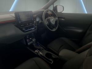 Toyota Corolla Cross 1.8 GR-Sport - Image 10