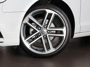 Audi A3 sedan 30TFSI - Image 3