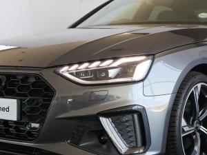 Audi A4 35TFSI Black Edition - Image 8