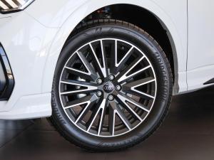 Audi Q3 Sportback 35TDI Black Edition - Image 3